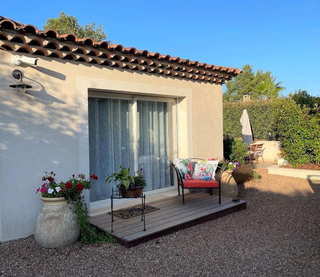 Villa Soanne Bagnols-en-Foret Exterior photo